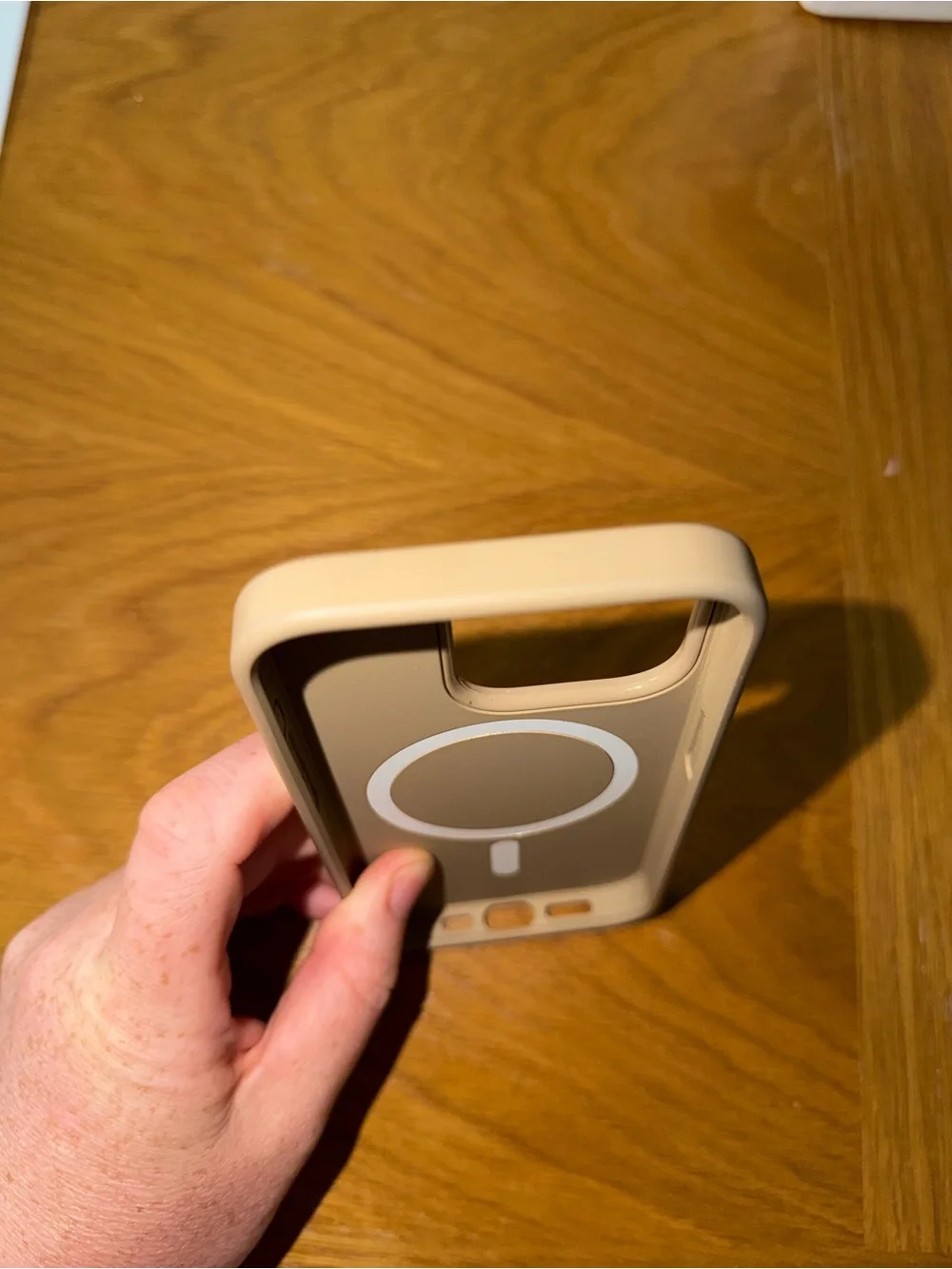 PopSocket Beige iPhone 15 Pro MagSafe Case